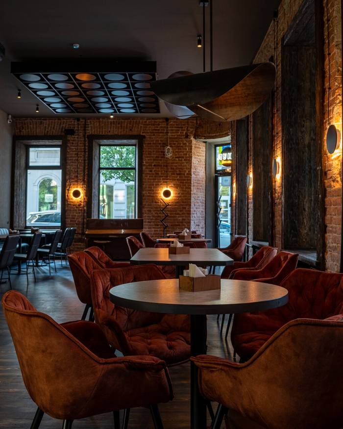 Луна дохлая