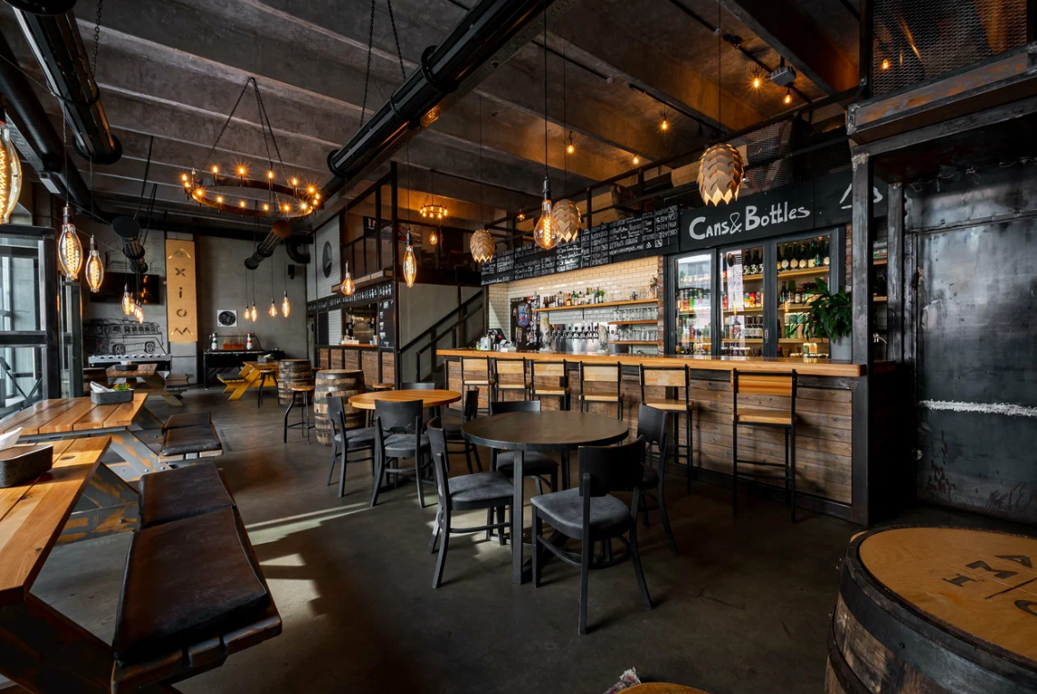 Axiom Pub