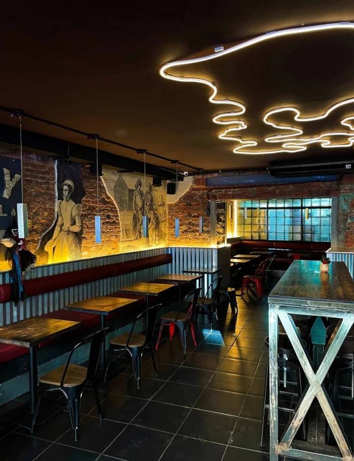 Bloody Mary Bar & Grill
