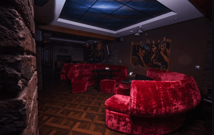 VIP Lounge