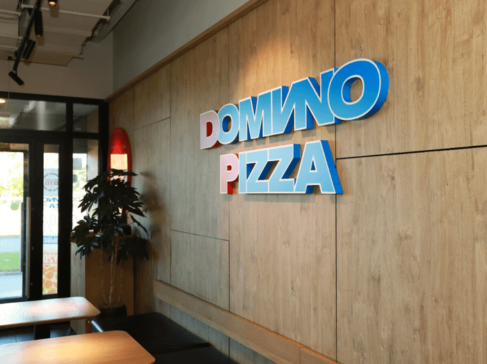 Domino pizza