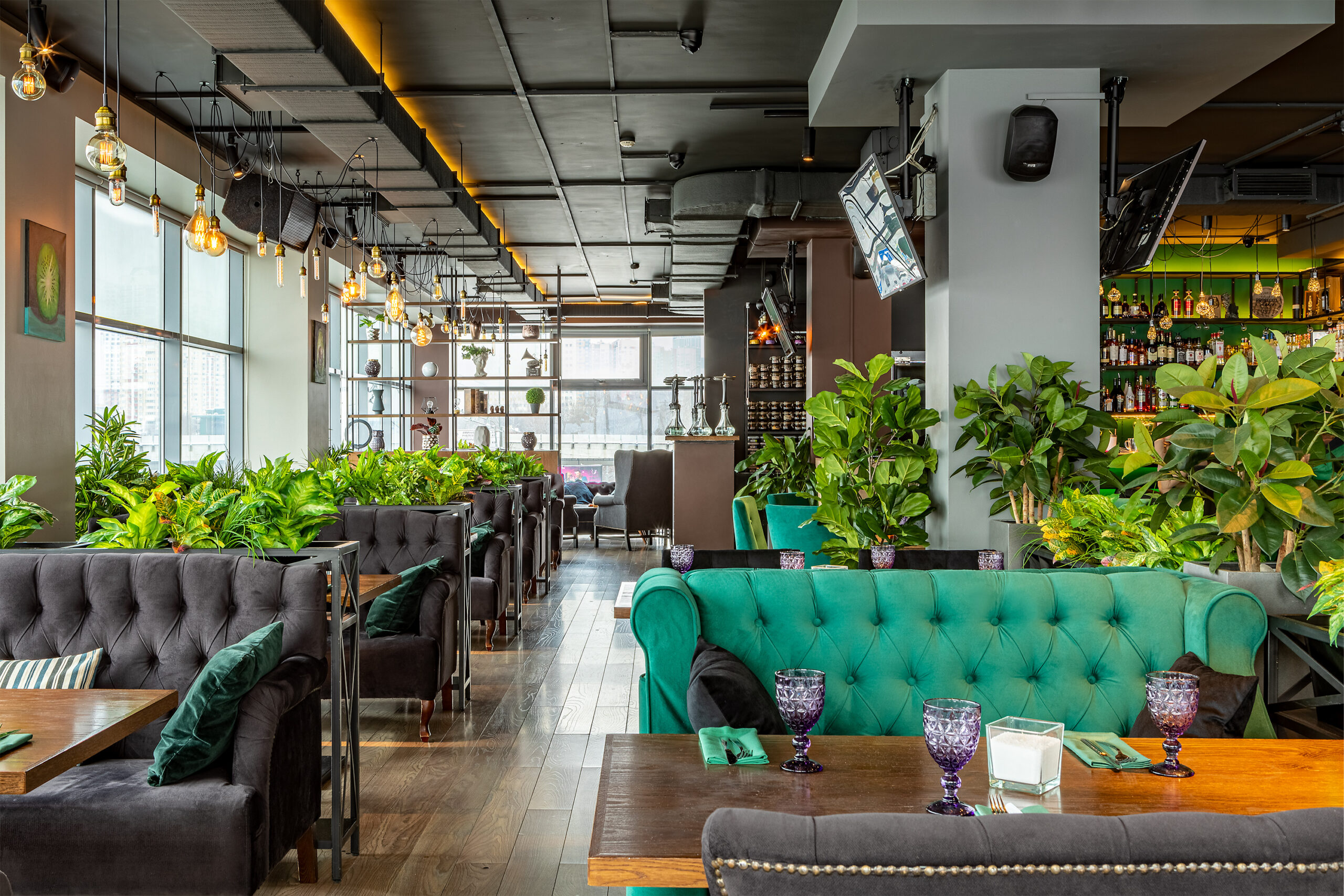 Rich Lounge