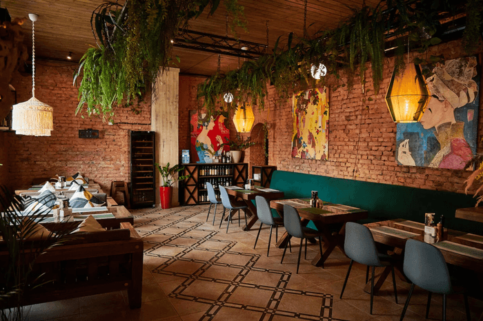 Ресторан Кукуруза  Энгельса