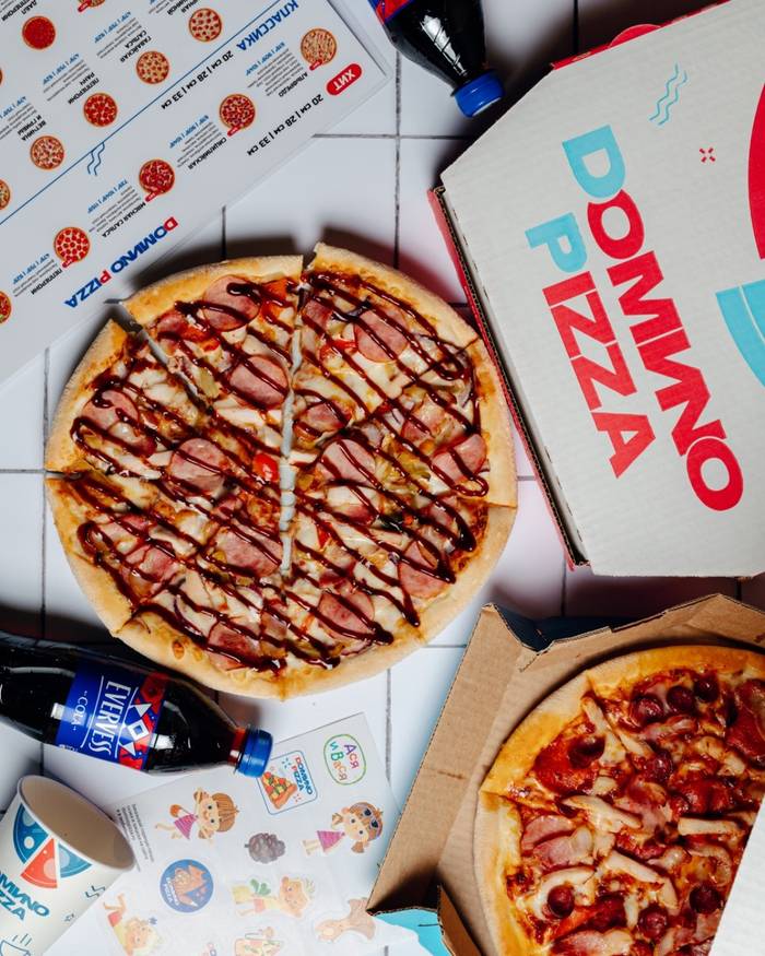 Domino pizza