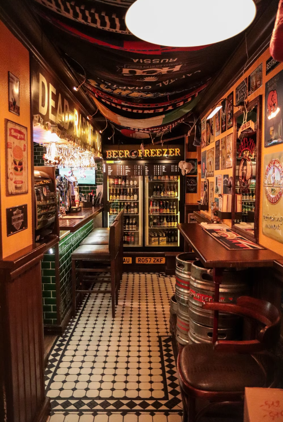 Dead Rabbit Pub